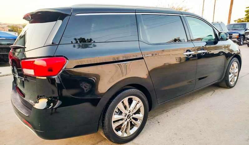 
								2015 Kia Sedona XL full									