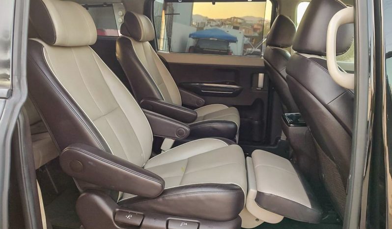 
								2015 Kia Sedona XL full									