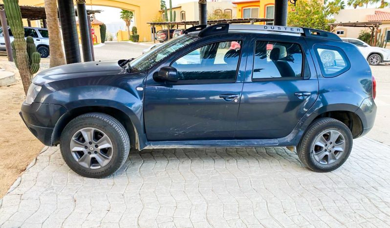 
								Renault Duster full									