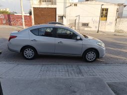 
										Nissan Versa 2013 full									