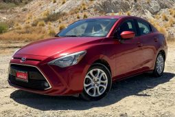 
										Toyota Yaris R XLE AT 2017 full									