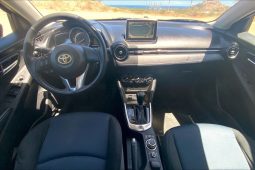 
										Toyota Yaris R XLE AT 2017 full									