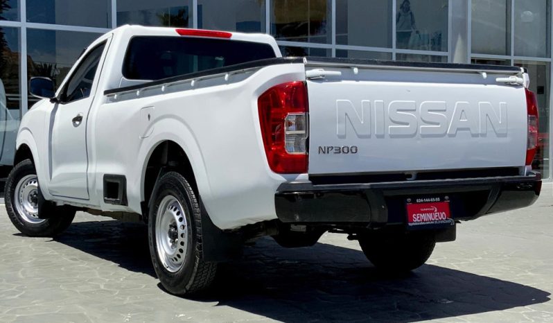 
								Nissan NP 300 2019 full									