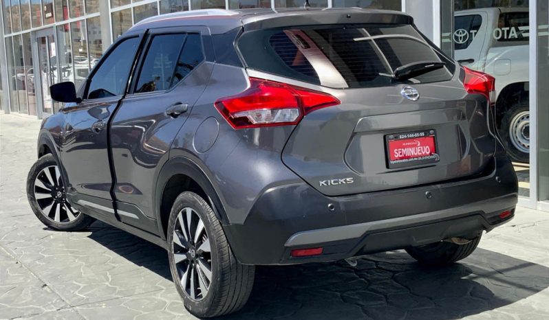 
								Nissan Kicks Advance CVT 2019 full									