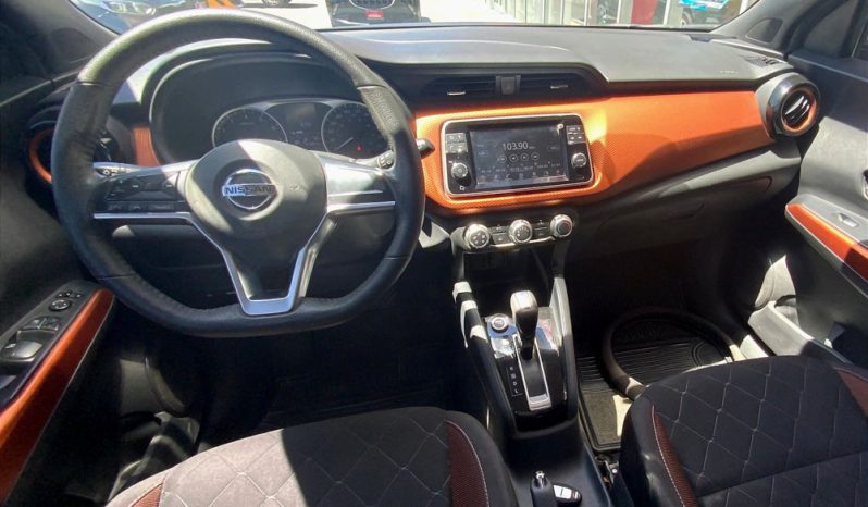 
								Nissan Kicks Advance CVT 2019 full									