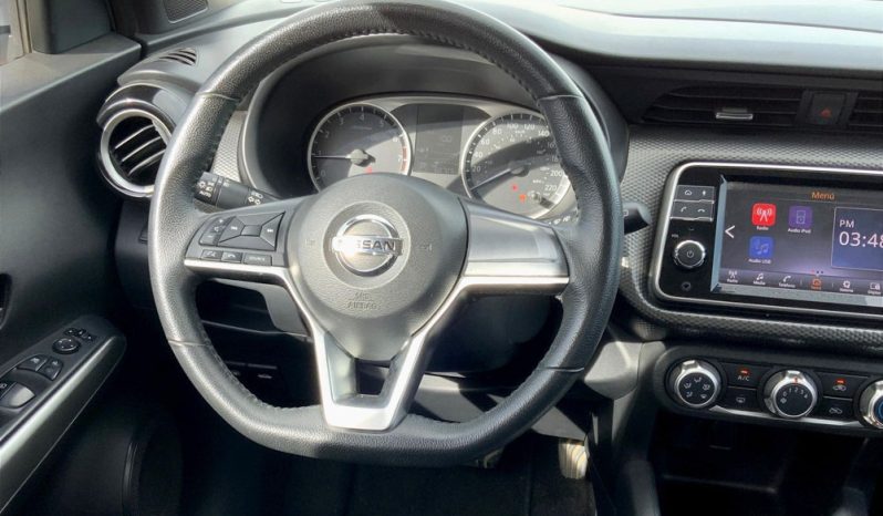 
								Nissan Kicks Advance CVT 2019 full									