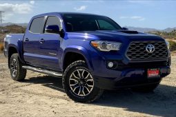 Toyota Tacoma Sport 2023