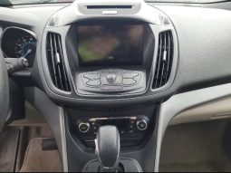 
										Ford Escape 2015 full									