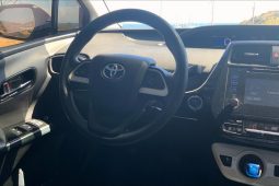 
										Toyota Prius 2017 full									