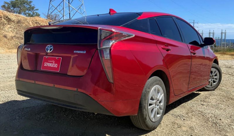 
								Toyota Prius 2017 full									