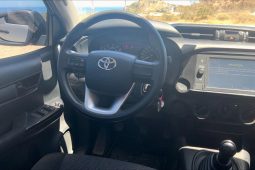 
										Toyota Hilux 2021 full									