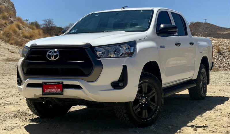 
								Toyota Hilux 2021 full									