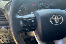 
										Toyota Hilux 2021 full									