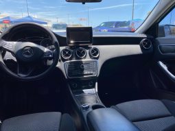 
										Mercedes A 180 2016 full									