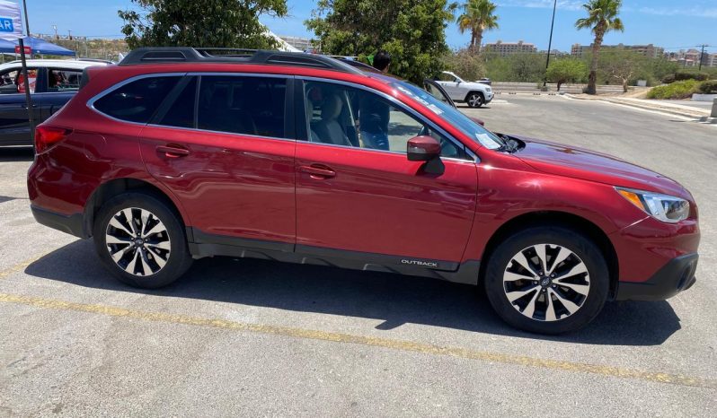 
								Subaru Outback 2015 full									