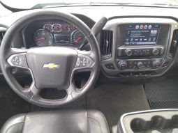 
										Chevrolet Silverado 2017 full									