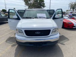 Ford Lariat 2001