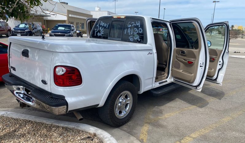 
								Ford Lariat 2001 full									