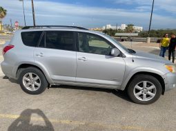 
										Toyota RAV4 2008 full									