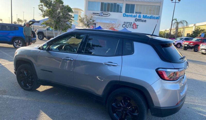 
								Jeep Compass 2018 full									