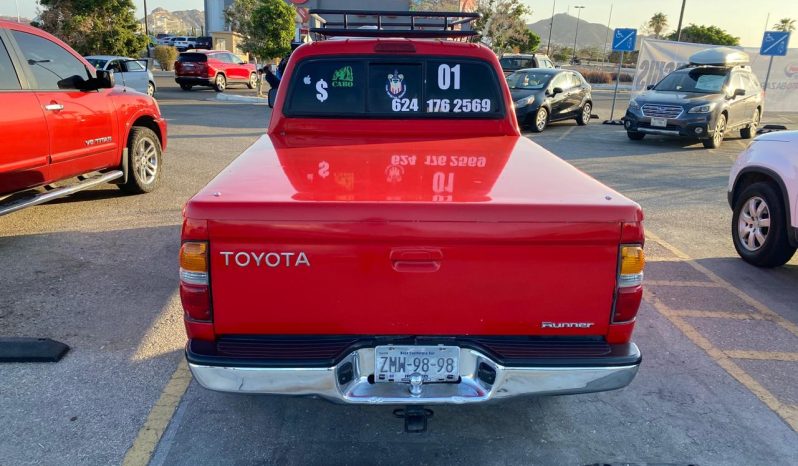 
								Toyota Tacoma 2001 full									