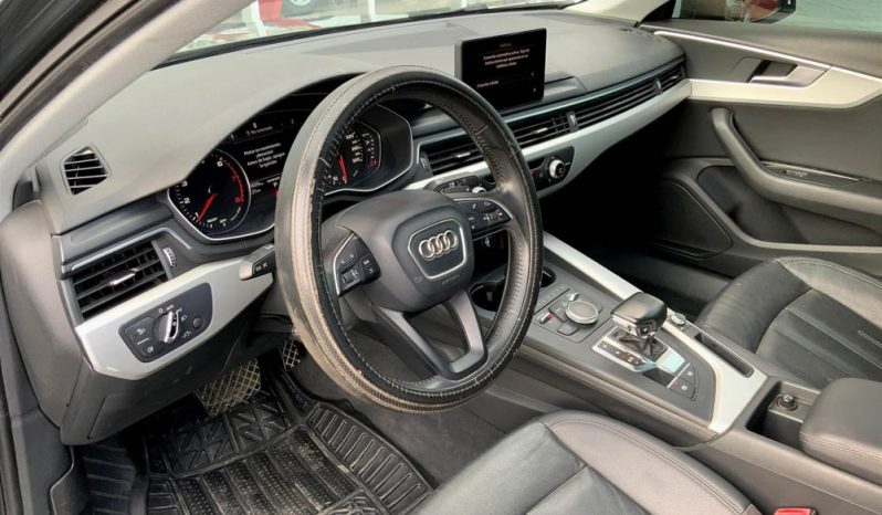 
								Audi A4 2.0 TDI Select 2017 full									