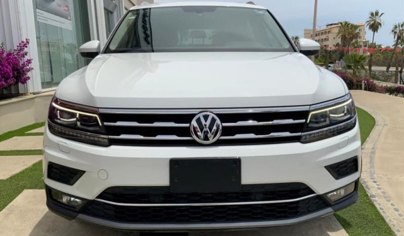 
								Volkswagen Tiguan 2018 full									