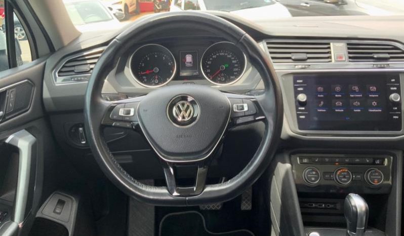 
								Volkswagen Tiguan 2018 full									