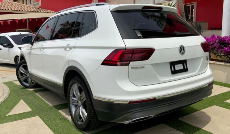 
								Volkswagen Tiguan 2018 full									