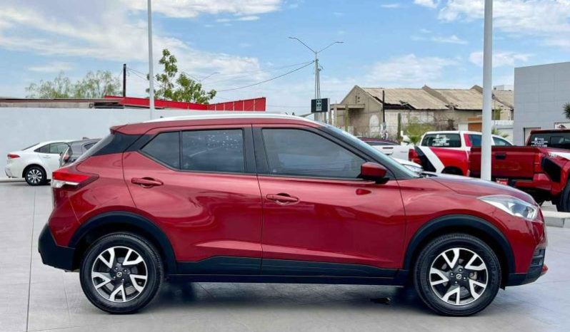 
								Nissan Kicks 2020 full									