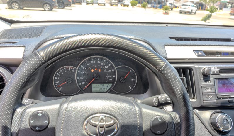 
								Toyota RAV4 2016 full									