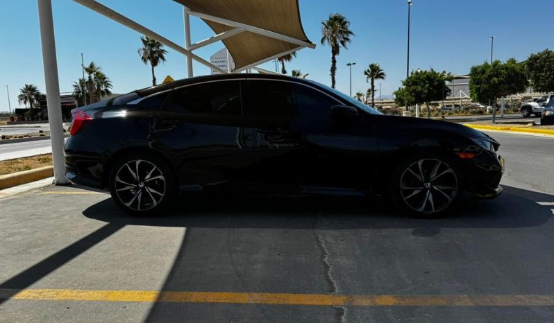 
								Honda Civic Coupe 2019 full									