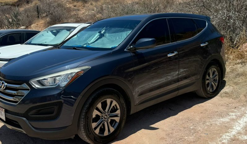 
								Hyundai Santa Fe 2016 full									