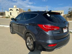 
										Hyundai Santa Fe 2016 full									