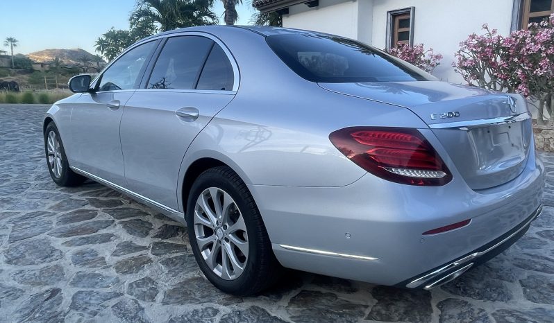 
								Mercedes Clase E 2017 Nacional full									