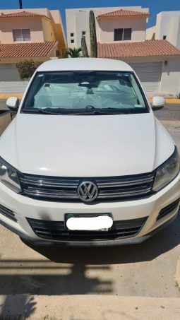 
										Volkswagen Tiguan 2012 full									