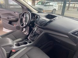 
										Ford Escape 2015 full									