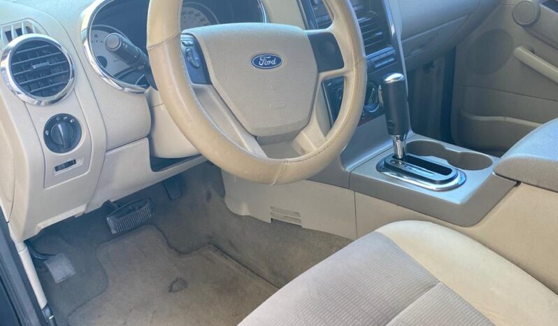 
								Ford Explorer 2007 completo									